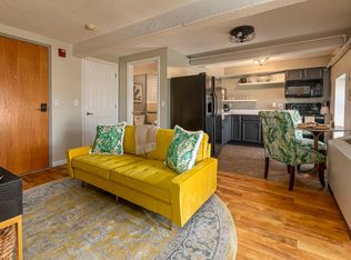 1051 S Wall St #1, Carbondale, IL 62901
