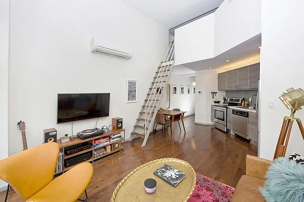 Rented by Carnegie Management Inc | media 4