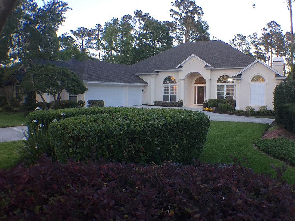 Beautifully Landscaped Front