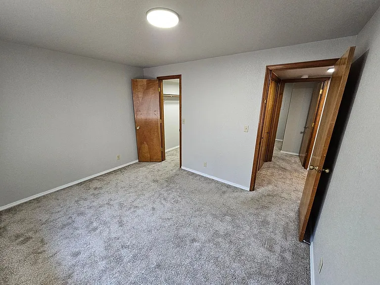 241 S Bruce Ln — Photo 11