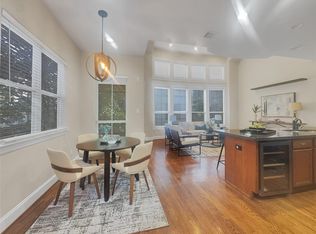 2910 Leeland St, Houston, TX 77003