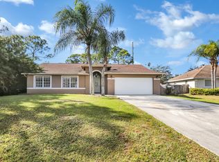 6810 NW Abadan St, Port Saint Lucie, FL 34983
