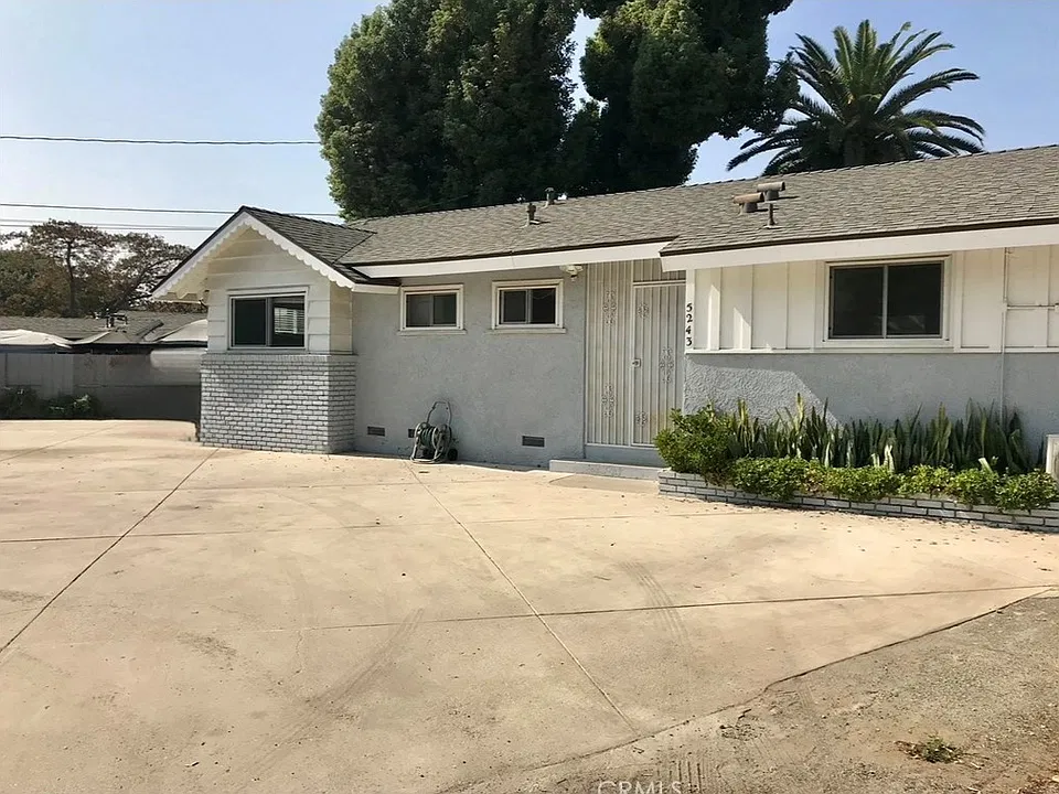 5243 Buffington Rd