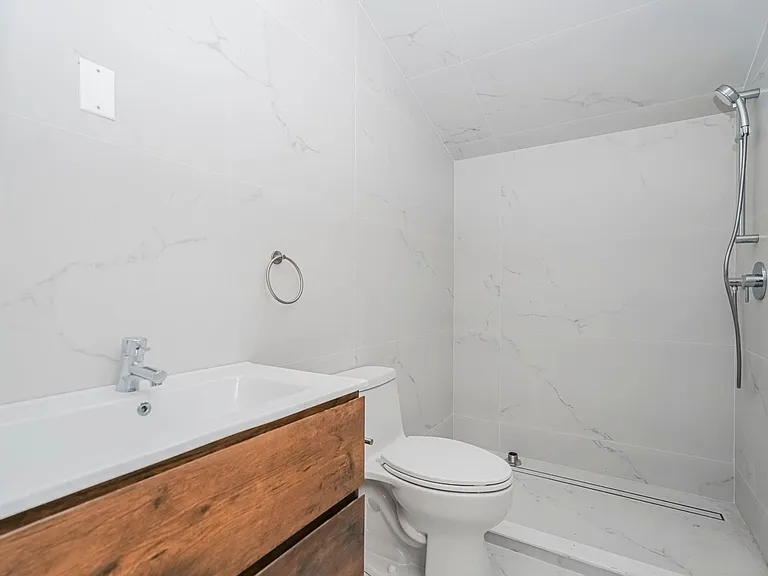 417 78th St #2 — Photo 23