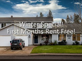 25160 E Broadway Ave APT 2C, Veneta, OR 97487