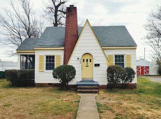 2105 Pinetree Dr, Richmond, VA 23230