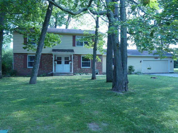 1503 Valley Rd, Appleton, WI 54915