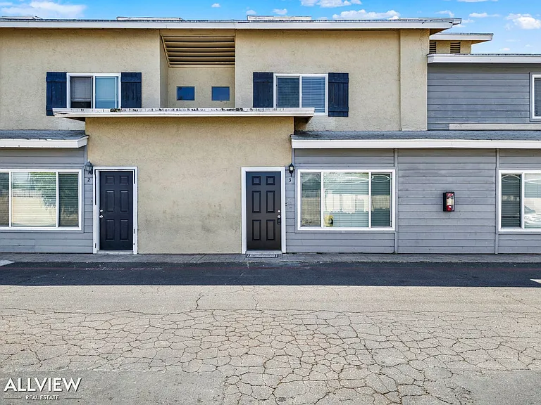 980 E Mission Ave — Photo 23