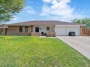 111 King Richards Pl, Del Rio, TX 78840