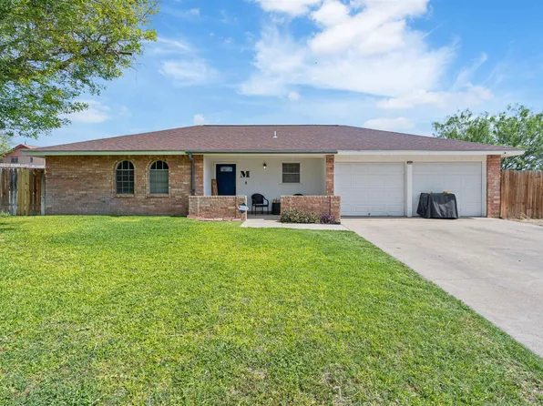 111 King Richards Pl, Del Rio, TX 78840