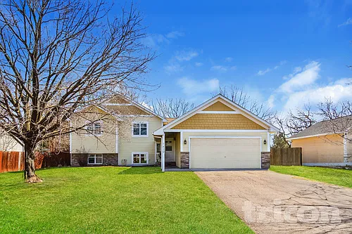 7429 Chesham Ln Photo 1
