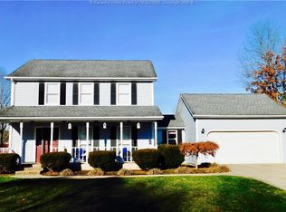 7 Hampton Dr, Winfield, WV 25213