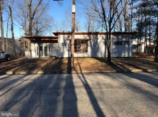 400 Chestnut Ave, Somerdale, NJ 08083