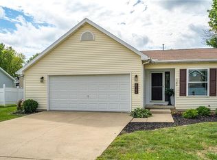 822 Westchester Pl, Charleston, IL