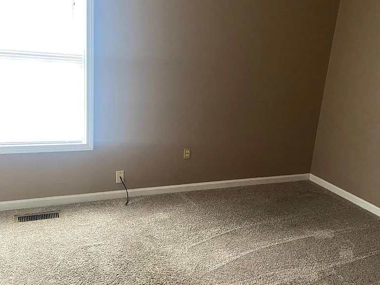 47 Dyer Creek Ln — Photo 6