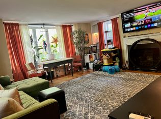 412 Newcomen Rd #404-300, Exton, PA 19341