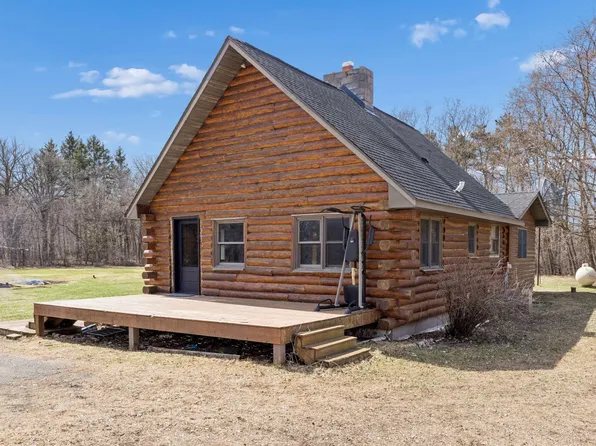 450 Hill Ave, Star Prairie, WI 54026