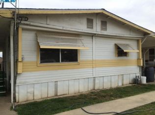710 S Avery Ave, Farmersville, CA 93223