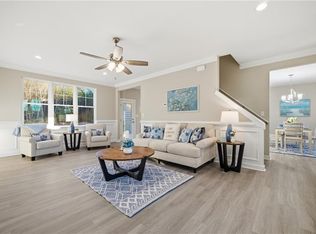 950 Manning Rd, Suffolk, VA 23434