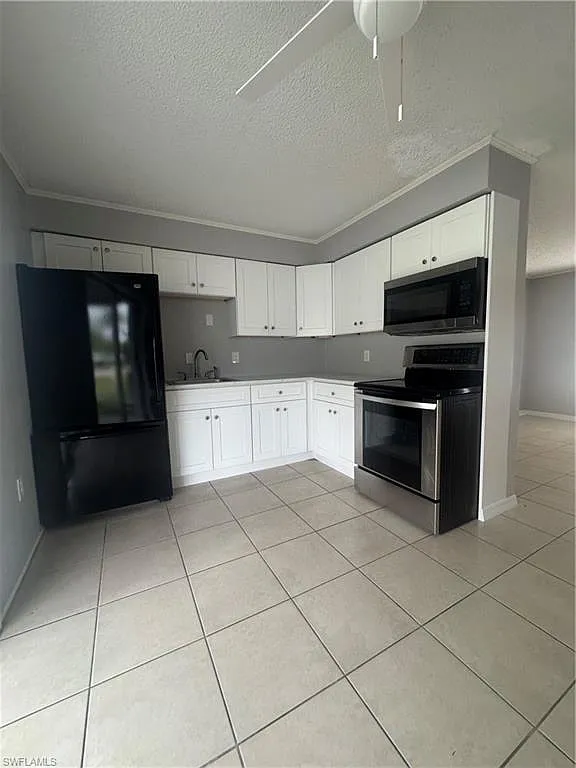 2 bed, 1.0 bath, 780 sqft, $1,575 — Photo 3