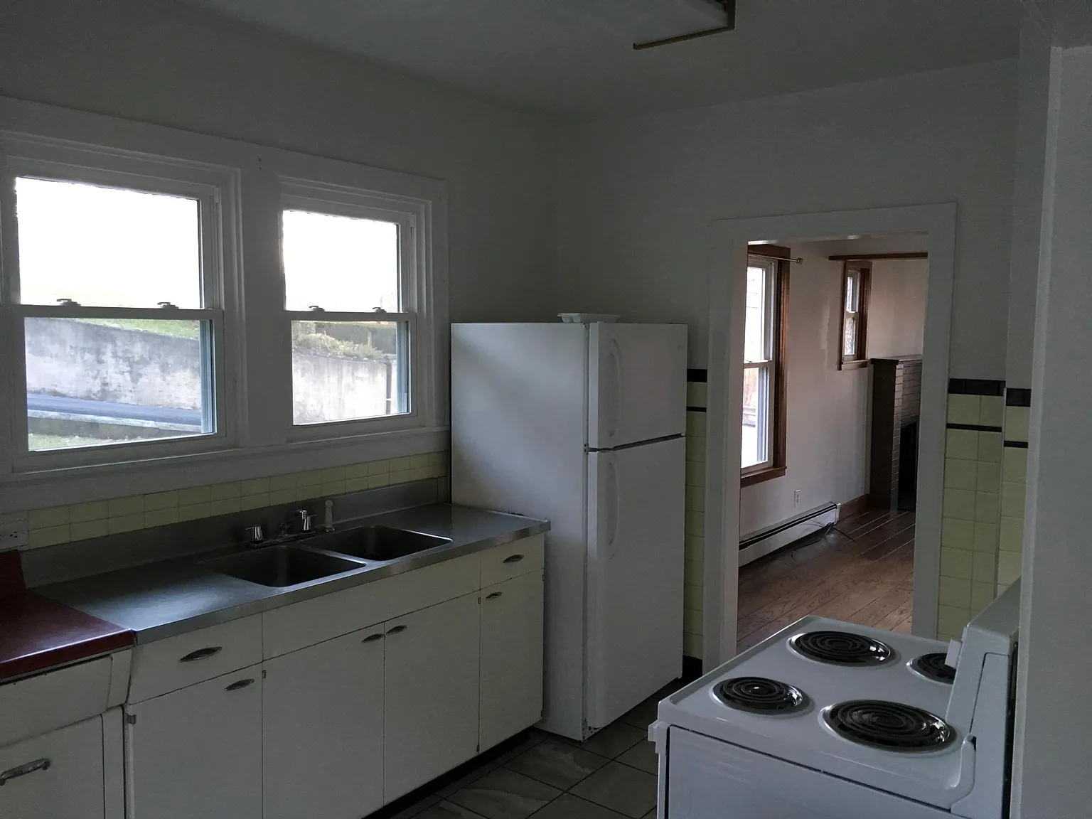 1117 Morgantown Rd photo 1