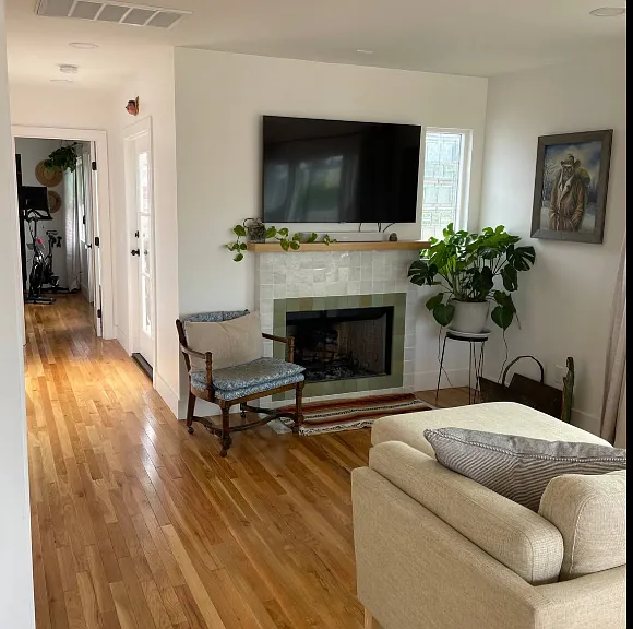 4525 Saratoga Ave — Photo 9