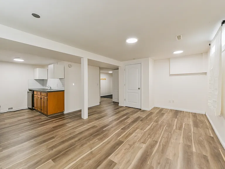 205 Pineset Pl NE #B — Photo 13