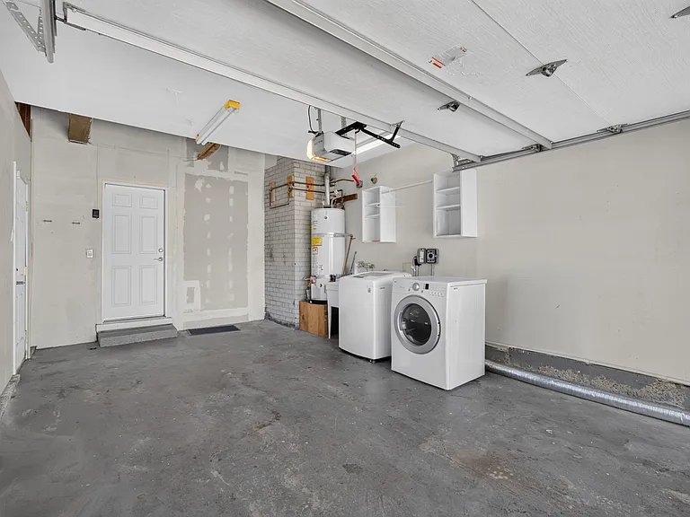 879 S Knickerbocker Dr — Photo 27
