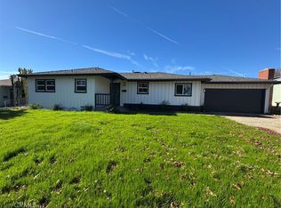 1329 Winston Ct, Upland, CA 91786