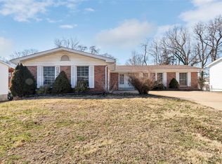 249 Pralle Ln, Saint Charles, MO