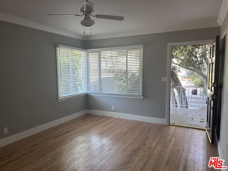 16144 W Sunset Blvd #4-A — Photo 2