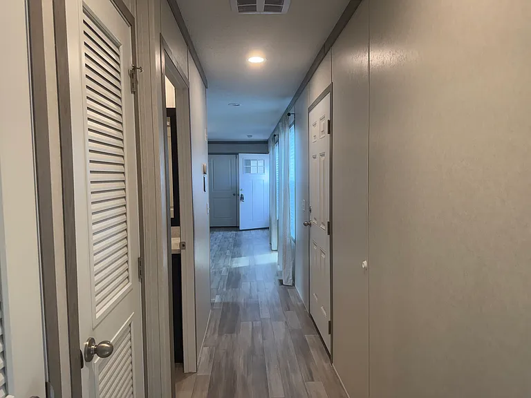 Hillcrest Acres — Photo 6