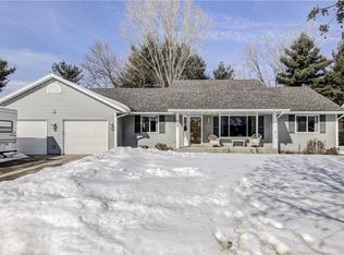 1814 Sierra Dr S, Eau Claire, WI 54701