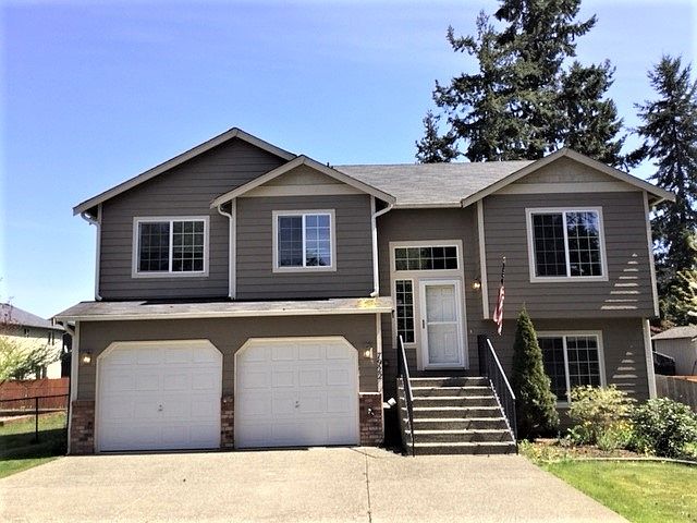 1st image of 7922 185th St E