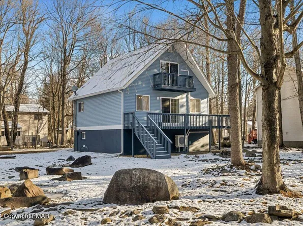 2744 Cleremont Dr, Tobyhanna, PA 18466