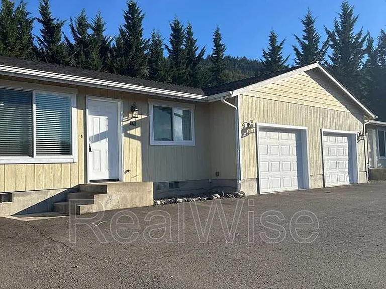 175 Barron Ct — Photo 1