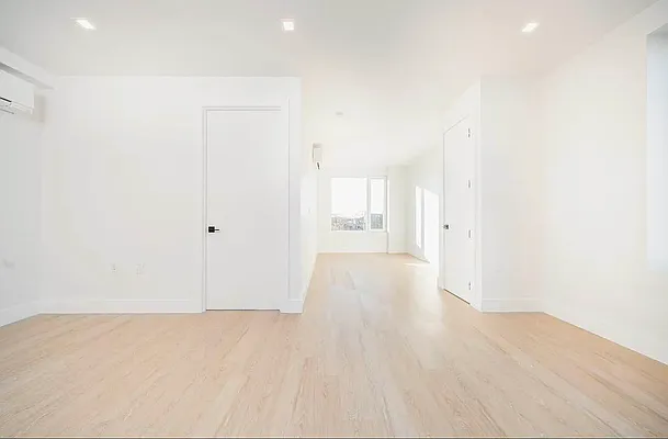 Rented by MADEHOME | media 30