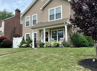 26 Rittenhouse Rd, Broomall, PA 19008