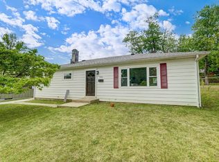 302 Fulton Ln, Middletown, OH 45044