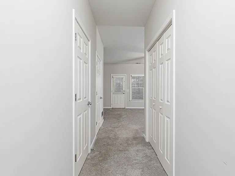 5258 Kershaw Ct SE #3 — Photo 4