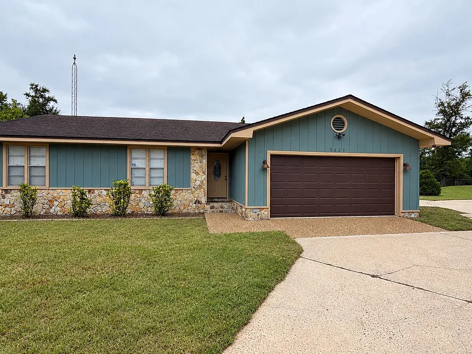 8629 Deerpoint Dr