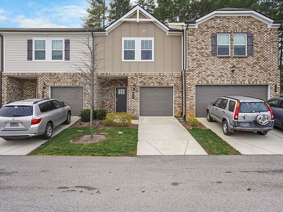 2nd image of 326 Seaton Way
