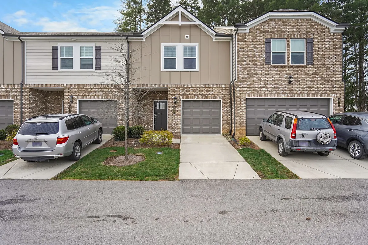 Building Photo - 326 Seaton Way