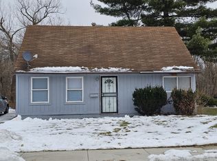 38 Apache St, Park Forest, IL 60466