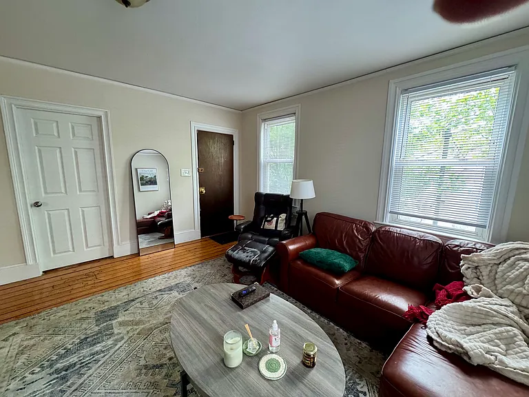 417 Atwells Ave #2 — Photo 4