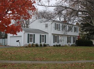 3744 Romnay Rd, Columbus, OH 43220