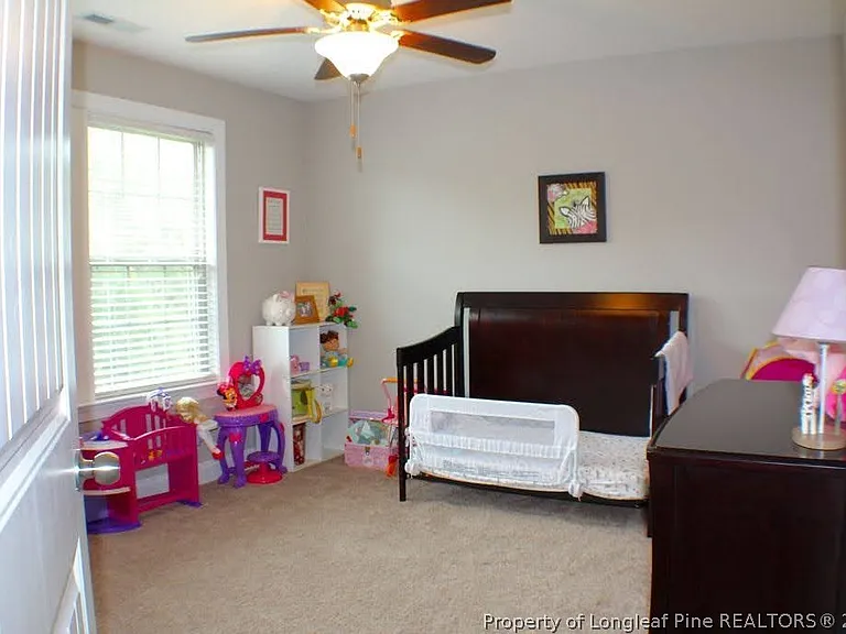 1437 Vergeland Dr — Photo 16