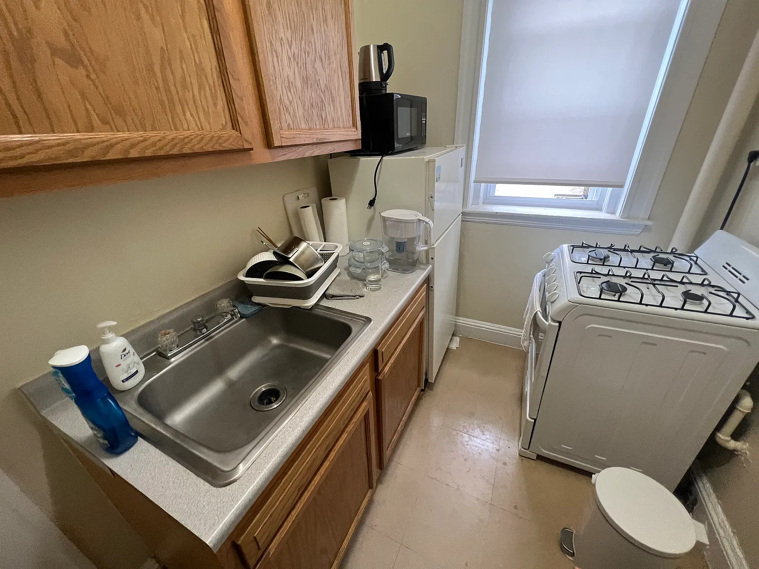 Studio, 450 sqft, $2,025 — Photo 4
