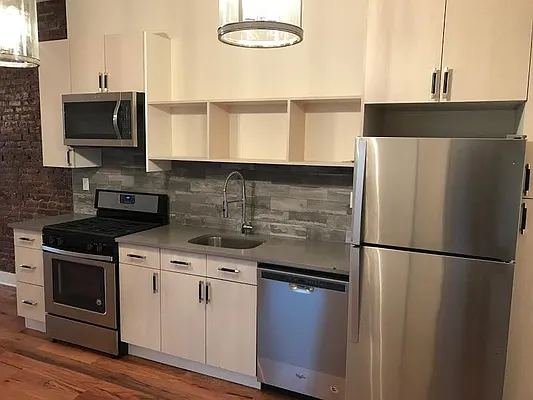 Rented by Abba Realty Associates INC | media 21