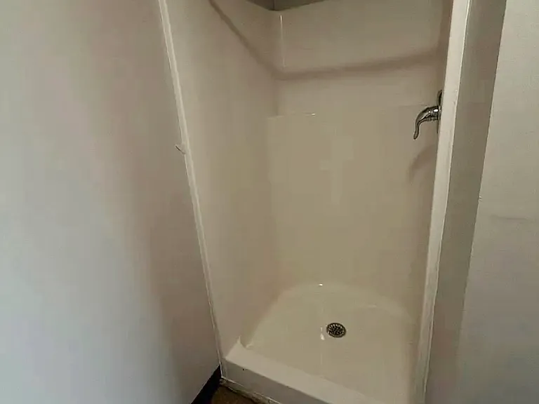 49 Harbor Ave #5 — Photo 7
